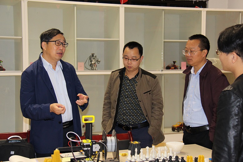 1507776164141961.jpg cc.jpg