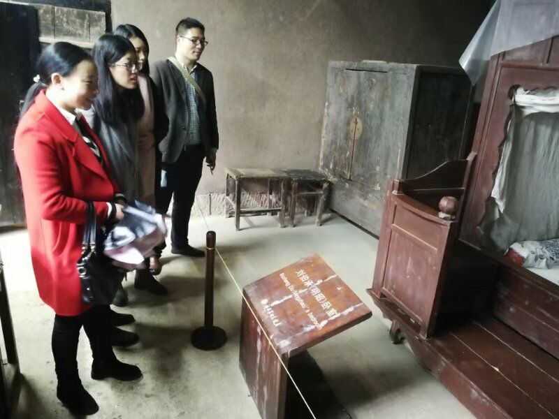 1542590977239687.jpg EBEC80BC8C1033FD7DC33E63265FDAA2.jpg